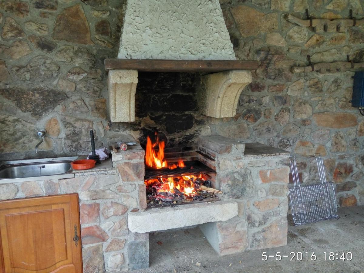 El Campillo Villa Pelabravo Екстериор снимка