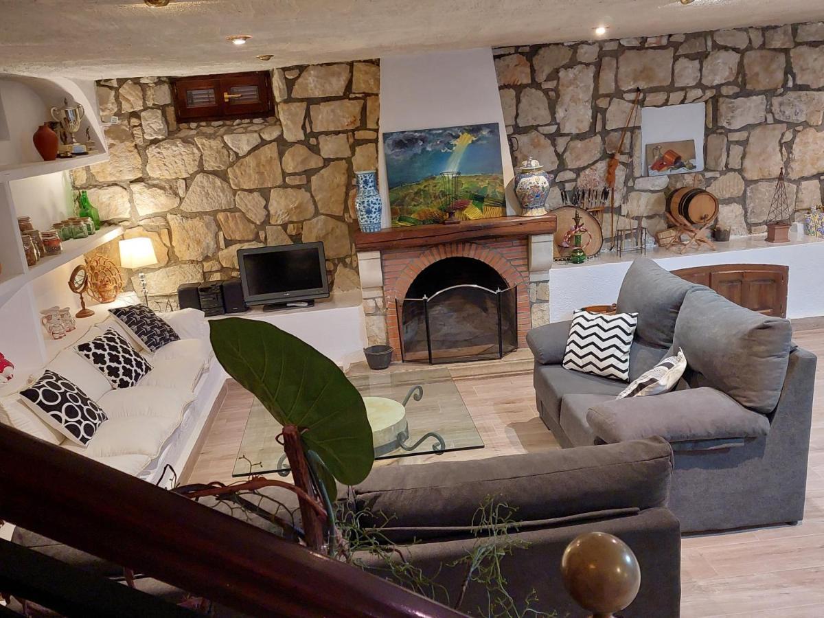 El Campillo Villa Pelabravo Екстериор снимка
